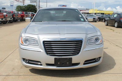 2012 Chrysler 300 Limited