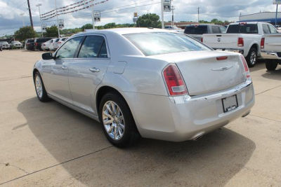 2012 Chrysler 300 Limited