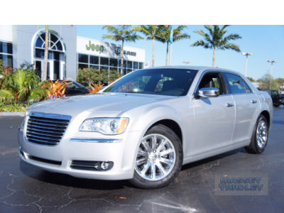 2012 Chrysler 300  Limited