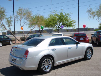 2012 Chrysler 300  Limited