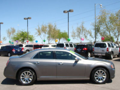 2012 Chrysler 300  Limited