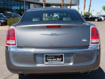 2012 Chrysler 300  Limited