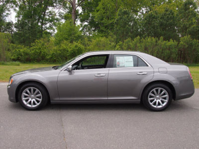2012 Chrysler 300  Limited