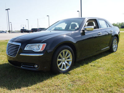 2012 Chrysler 300  Limited