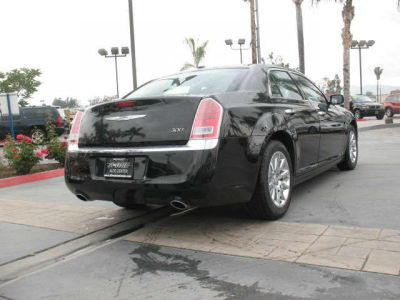 2012 Chrysler 300  Limited
