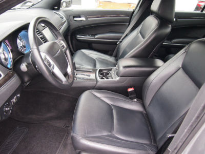 2011 Chrysler 300  Limited