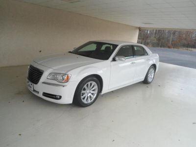 2012 Chrysler 300  Limited