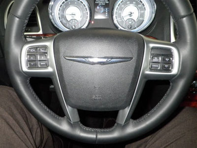 2012 Chrysler 300  Limited