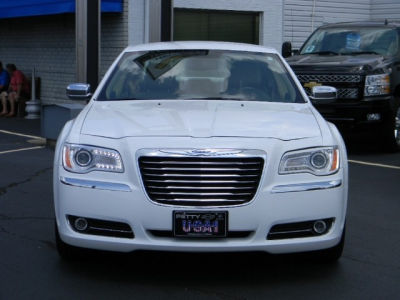2011 Chrysler 300  Limited