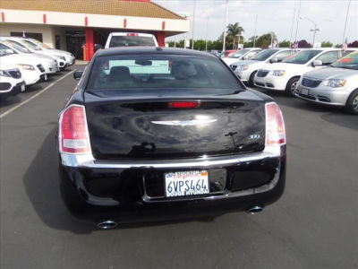 2012 Chrysler 300  Limited