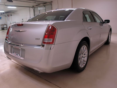 2012 Chrysler 300  Limited