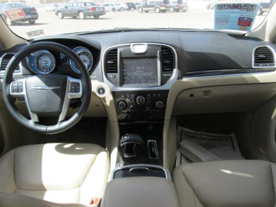 2012 Chrysler 300  Limited