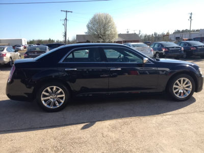 2012 Chrysler 300  Limited