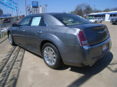 2012 Chrysler 300  Limited
