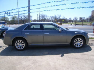 2012 Chrysler 300  Limited