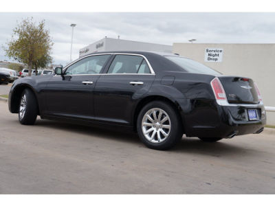 2012 Chrysler 300  Limited