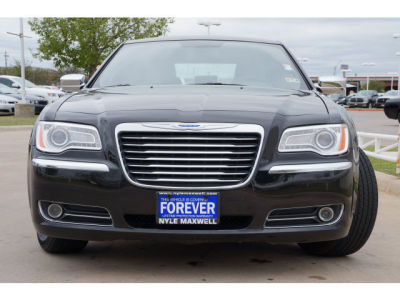 2012 Chrysler 300  Limited