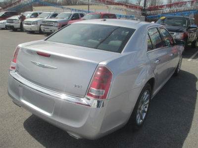 2012 Chrysler 300  Limited