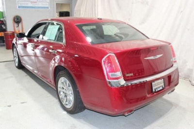 2012 Chrysler 300  Limited