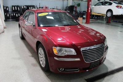 2012 Chrysler 300  Limited