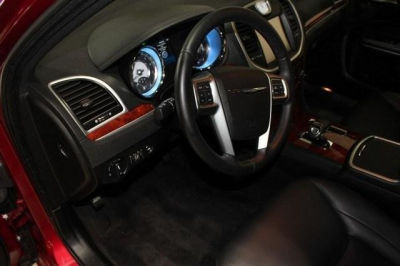 2012 Chrysler 300  Limited