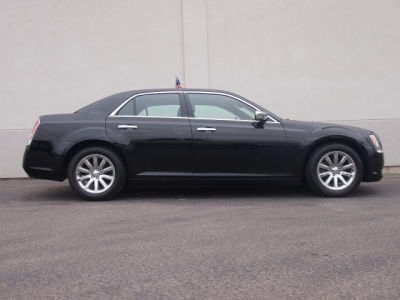 2012 Chrysler 300  Limited