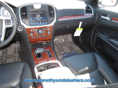 2012 Chrysler 300  Limited