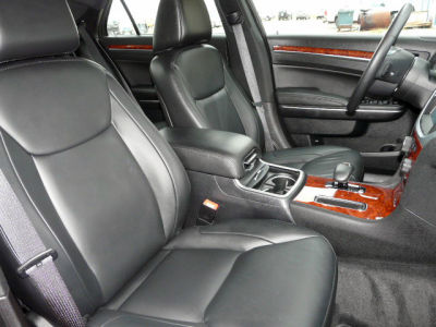 2012 Chrysler 300  Limited