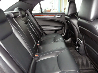 2012 Chrysler 300  Limited