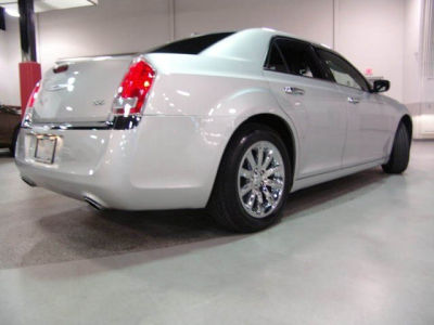 2012 Chrysler 300  Limited