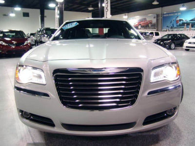 2012 Chrysler 300  Limited