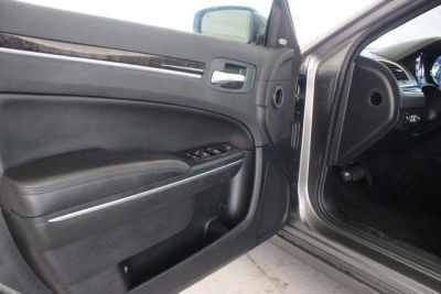 2011 Chrysler 300  Base