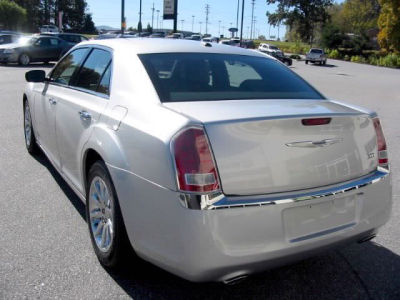 2012 Chrysler 300  Limited