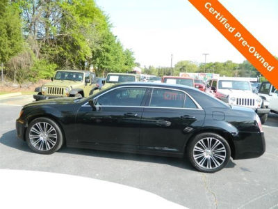 2012 Chrysler 300  S V6