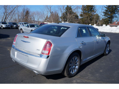 2012 Chrysler 300  Limited
