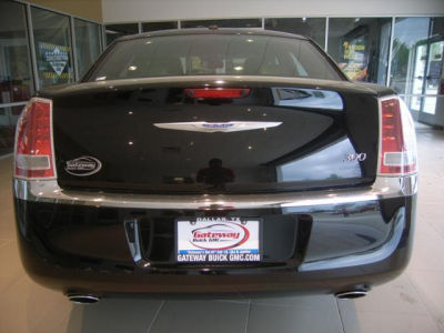 2012 Chrysler 300  Limited