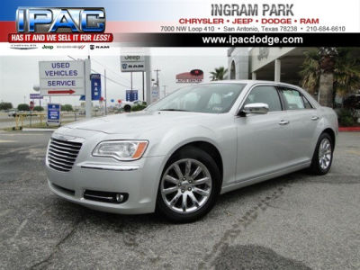 2012 Chrysler 300  Limited