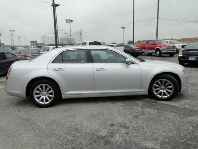 2012 Chrysler 300  Limited