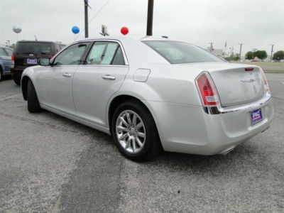 2012 Chrysler 300  Limited