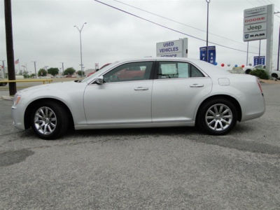 2012 Chrysler 300  Limited