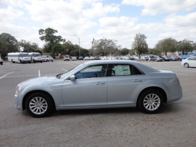2013 Chrysler 300  Base
