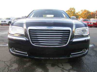 2012 Chrysler 300  Limited