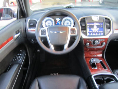 2012 Chrysler 300  Limited
