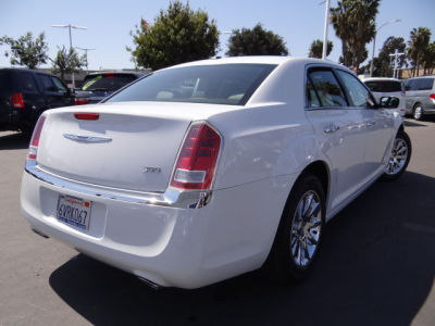 2012 Chrysler 300  Limited