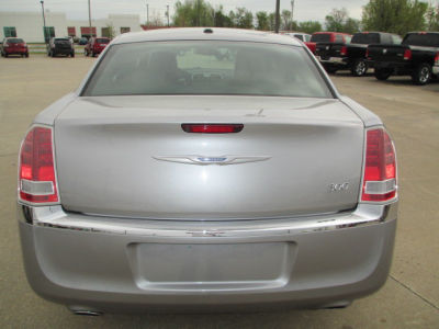2011 Chrysler 300  Limited