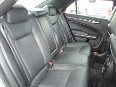 2011 Chrysler 300  Limited