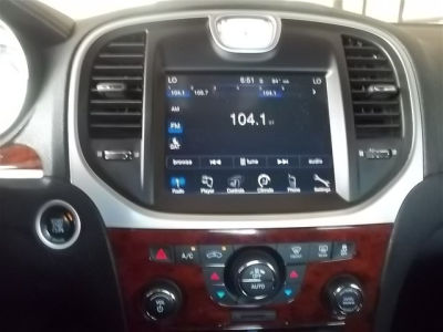 2012 Chrysler 300  Limited