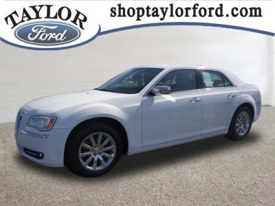 2011 Chrysler 300  Limited