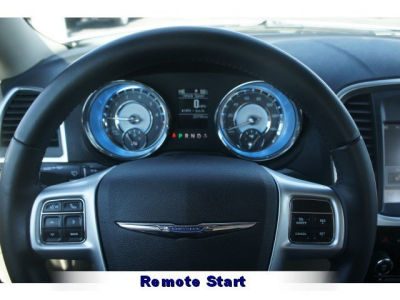 2011 Chrysler 300  Limited