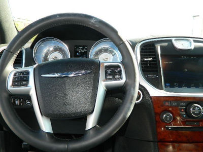 2012 Chrysler 300  Limited